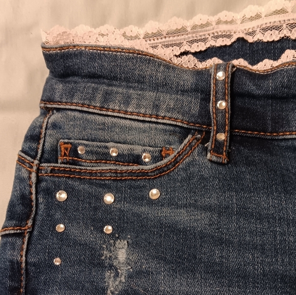 Custom Y2K Juicy Counture fur shorts - Picture 5 of 7